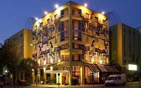 Plaza Berlin Charlottenburg 3*